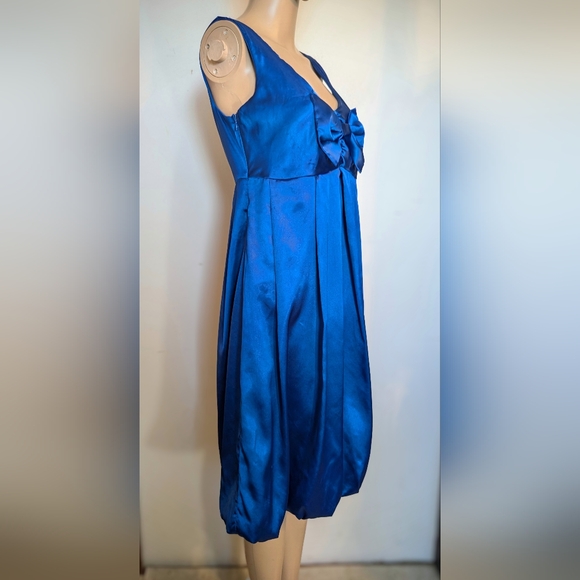2000s Woman's Bubble Hem Dress - Picture 2 of 8